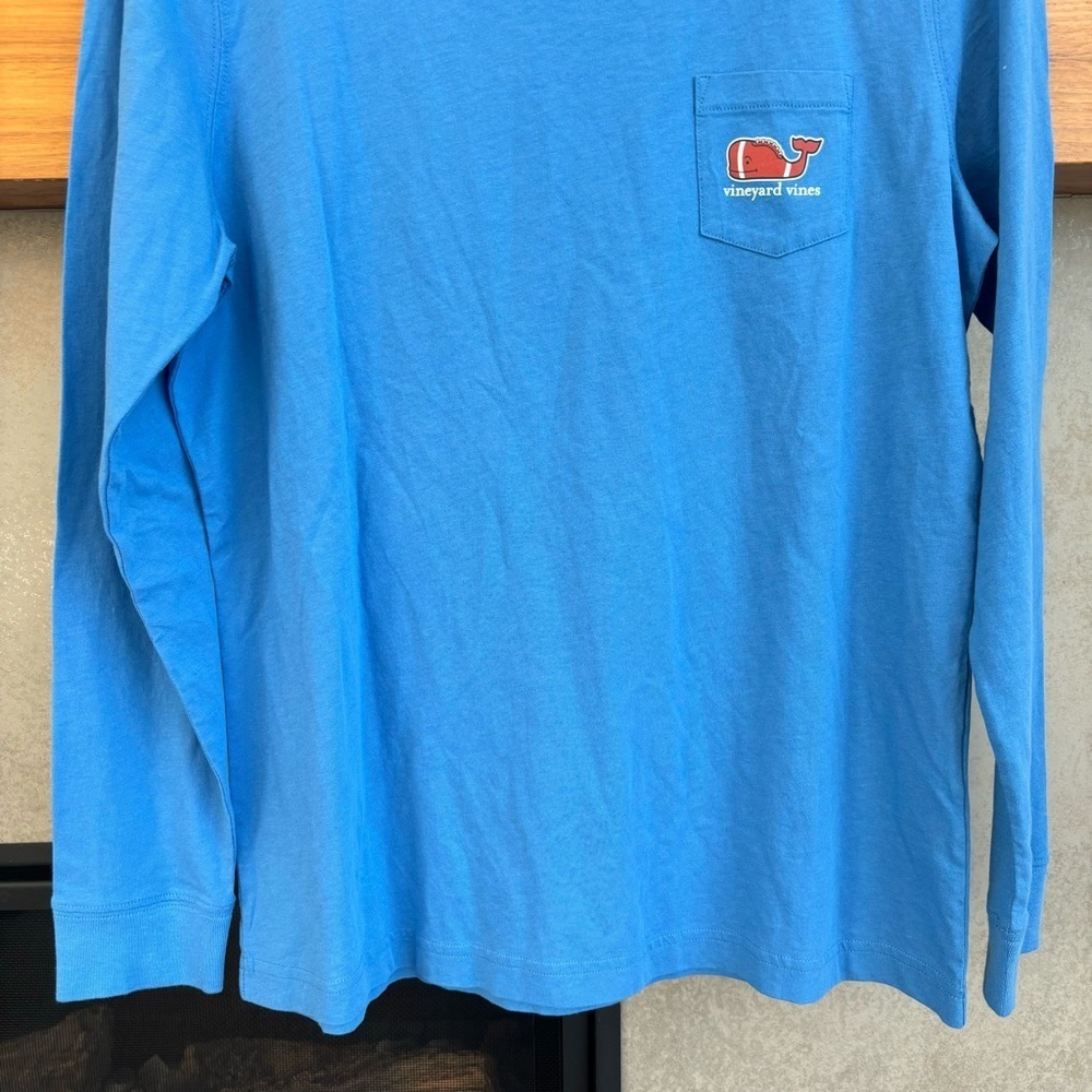 NWT VINEYARD VINES WOMENS L/S PKT TEE TOUCHDOWN, SIZE M - Picture 3 of 9